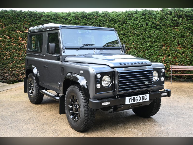 2015 Land Rover Defender 90